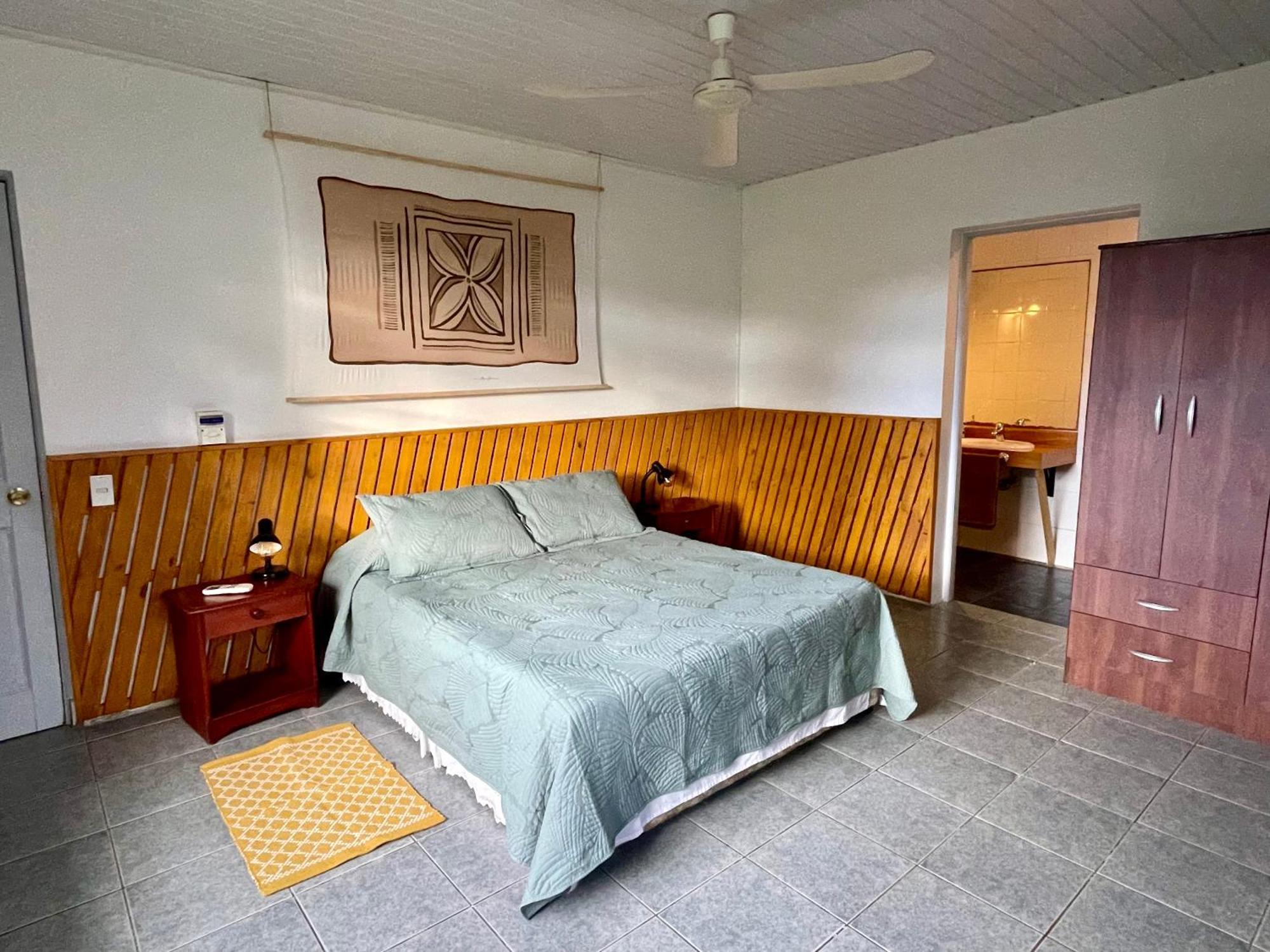 Manureva Nui Hotel Boutique Hanga Roa Extérieur photo